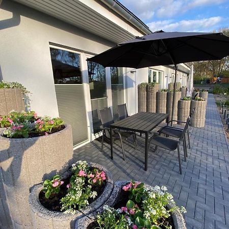 Ferienhaus Wesloer Landstrasse 6A Fuer 4 Personen Lubeck Luaran gambar