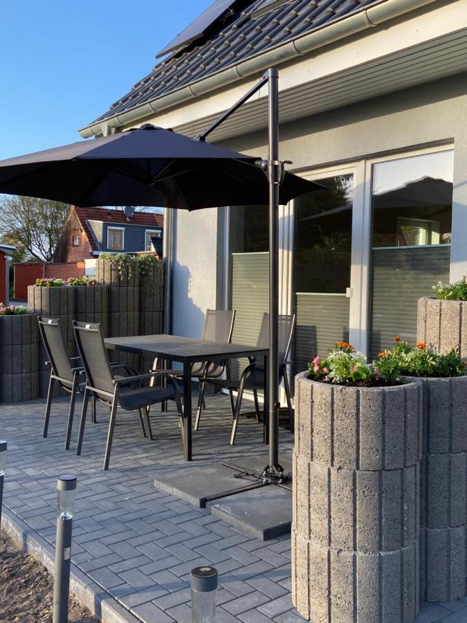 Ferienhaus Wesloer Landstrasse 6A Fuer 4 Personen Lubeck Luaran gambar